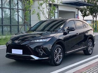 2025 Toyota Venza II, чёрный, 4282000 рублей, вид 1