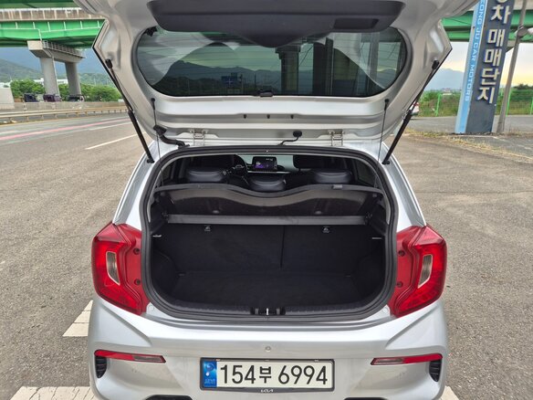 2023 Kia Morning III Рестайлинг 2, серебристый, 1073000 рублей - вид 16