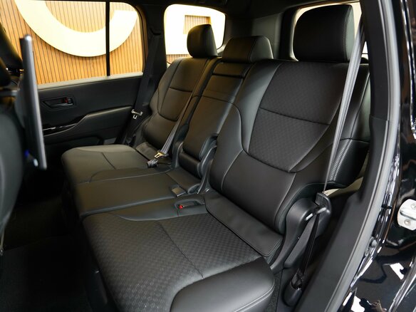 2026 Toyota Land Cruiser 300 Series, чёрный, 13881660 рублей - вид 15