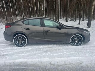 2016 Mazda 3 III (BM), коричневый, 999998 рублей, вид 3