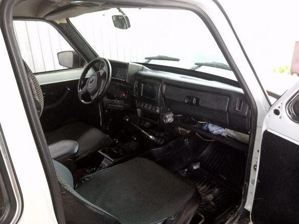 1998 Lada (ВАЗ) 2121 (4x4) I Рестайлинг, белый, 280000 рублей - вид 2