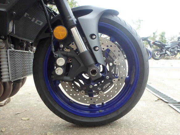 2017 Yamaha MT-10, синий, 1280000 рублей - вид 15