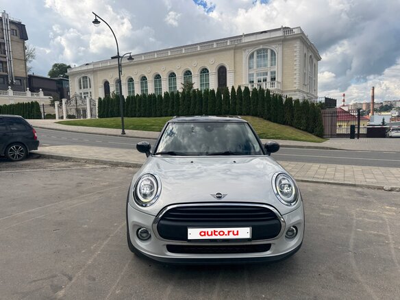 2020 Mini Hatch Cooper III (F55/F56) Рестайлинг, серый, 1425000 рублей - вид 29