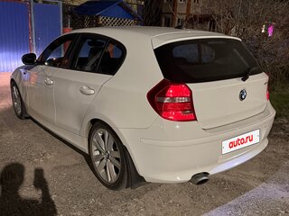 2011 BMW 1 серии 116i I (E81/E82/E87/E88) Рестайлинг, белый, 950000 рублей, вид 2