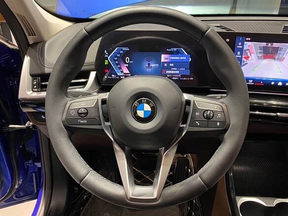 2023 BMW X1 Long 20Li sDrive III (U11/U12), синий, 2430000 рублей - вид 14