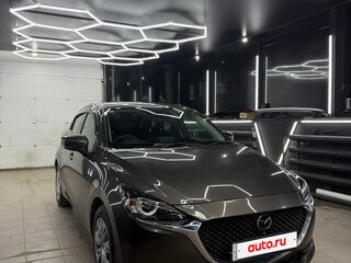 2020 Mazda 2 III (DJ) Рестайлинг, серый, 1500000 рублей, вид 5
