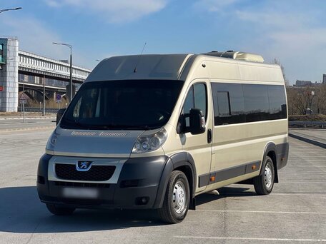 2011 Peugeot Boxer, золотистый, 3000000 рублей, вид 2
