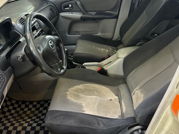 2003 Mazda 323 VI (BJ) Рестайлинг, бежевый, 430000 рублей - вид 14