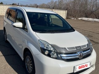 2013 Toyota ISis I Рестайлинг, белый, 1678000 рублей, вид 1