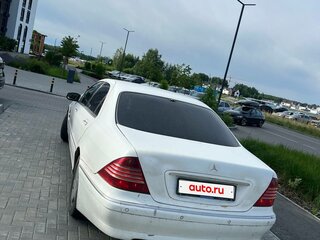 1999 Mercedes-Benz S-Класс 320 IV (W220), белый, 700000 рублей, вид 5