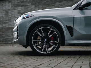2023 BMW X5 30d IV (G05/G18) Рестайлинг, серый, 8800000 рублей, вид 1