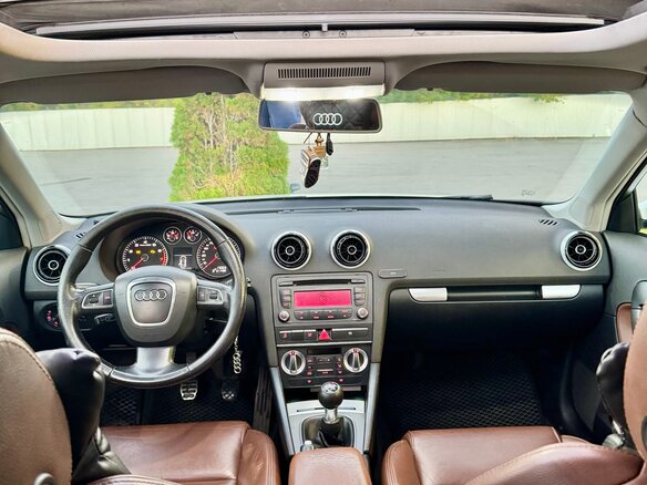 2009 Audi A3 II (8P) Рестайлинг 2, белый, 760000 рублей - вид 8