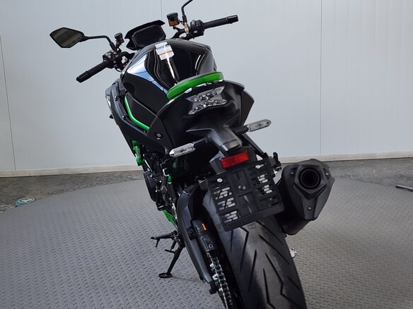 2023 Kawasaki Z H2, серый, 1599000 рублей - вид 6