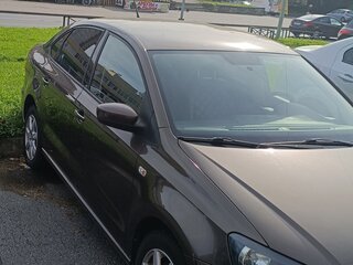 2016 Volkswagen Polo V Рестайлинг, коричневый, 1150000 рублей, вид 2