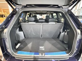 2026 Volkswagen Teramont Pro II (China Market), фиолетовый, 7019250 рублей, вид 5