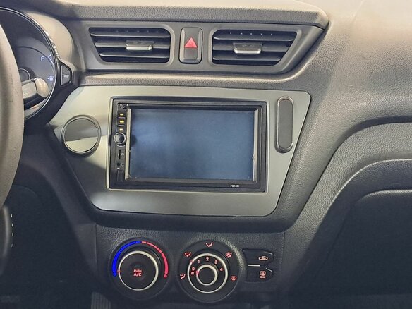 2012 Kia Rio III, серебристый, 555000 рублей - вид 14