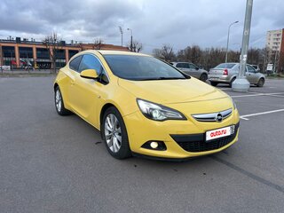 2013 Opel Astra GTC J Рестайлинг, жёлтый, 990000 рублей, вид 3