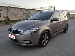 2011 Kia Ceed I Рестайлинг, бежевый, 850000 рублей, вид 5