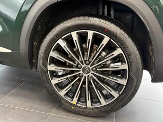 2026 Geely Monjaro I Рестайлинг, зелёный, 4954990 рублей, вид 5