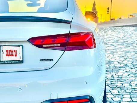 2021 Audi A5 Sportback 50 TDI II (F5) Рестайлинг, белый, 5899000 рублей, вид 5