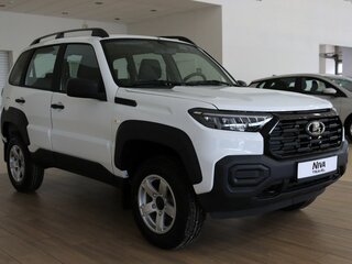 2026 Lada (ВАЗ) Niva Travel I Рестайлинг, белый, 1603000 рублей, вид 2