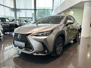 Lexus NX 200 II