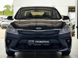 2017 Kia Rio IV, чёрный, 979000 рублей, вид 2