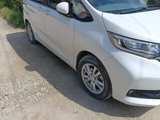 2023 Honda Freed II Рестайлинг, белый, 1850000 рублей, вид 3