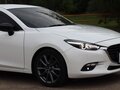 2016 Mazda Axela III Рестайлинг, белый, 1385000 рублей - вид 11