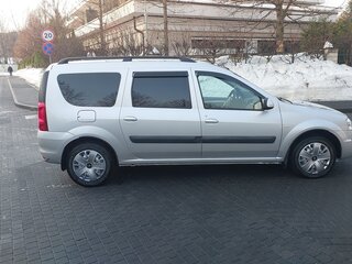 2019 Lada (ВАЗ) Largus I, серебристый, 1300000 рублей, вид 2