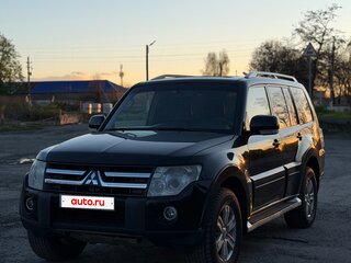2007 Mitsubishi Pajero IV, чёрный, 1300000 рублей, вид 1