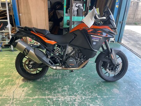 2017 KTM 1090 Adventure, чёрный, 750000 рублей, вид 1