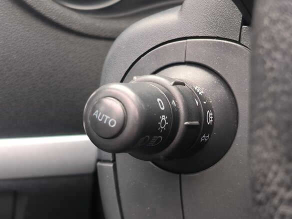 2008 Renault Clio III, чёрный, 455000 рублей - вид 9
