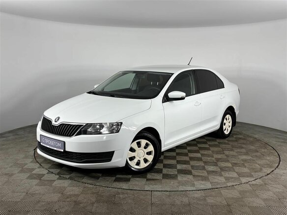 2018 Skoda Rapid I Рестайлинг, белый, 1055000 рублей