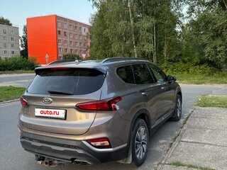 2019 Hyundai Santa Fe IV, серый, 2250000 рублей, вид 5