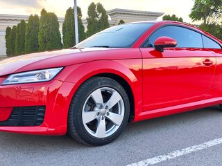 2017 Audi TT III (8S), красный, 3000000 рублей, вид 3