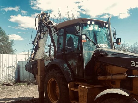 2012 John Deere 325K, жёлтый, 4000000 рублей, вид 5