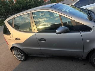 2000 Mercedes-Benz A-Класс 140 I (W168), серебристый, 250000 рублей, вид 3