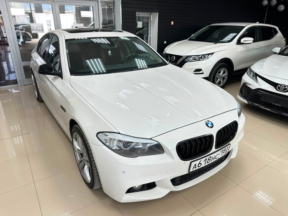 2011 BMW 5 серии 523i VI (F10/F11/F07), белый - вид 4