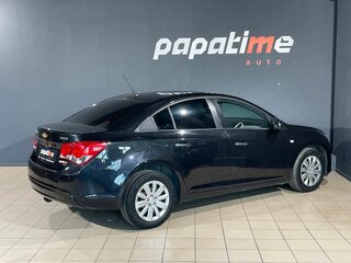2013 Chevrolet Cruze I Рестайлинг, чёрный, 795000 рублей, вид 3