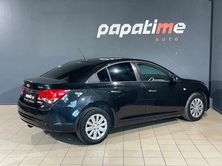 2013 Chevrolet Cruze I Рестайлинг, чёрный, 795000 рублей, вид 3