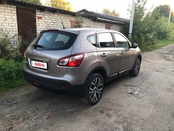 2010 Nissan Qashqai I Рестайлинг, коричневый, 780000 рублей - вид 7