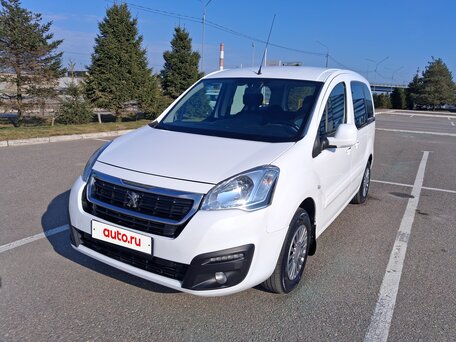 2016 Peugeot Partner II Рестайлинг 2, белый, 965000 рублей, вид 1