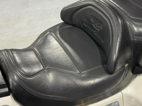1998 Honda GL 1500 Gold Wing, белый, 700000 рублей - вид 24