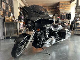 2016 Harley-Davidson Street Glide Special, чёрный, 1870000 рублей, вид 1
