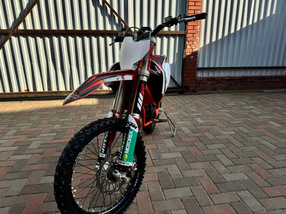 2023 KTM 85 SX, серый, 400000 рублей - вид 2