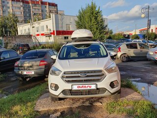2019 Ford Kuga II Рестайлинг, белый, 1900000 рублей, вид 4