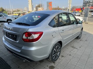 2026 Lada (ВАЗ) Granta I Рестайлинг, серебристый, 1344000 рублей, вид 5
