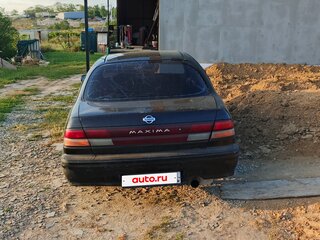 1996 Nissan Maxima IV (A32), чёрный, 350000 рублей, вид 3