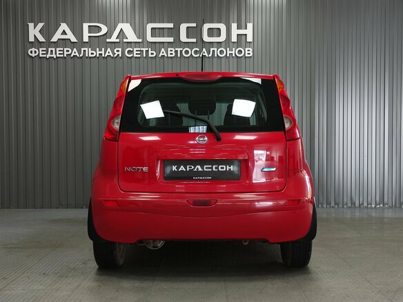 2009 Nissan Note I Рестайлинг, красный - вид 3